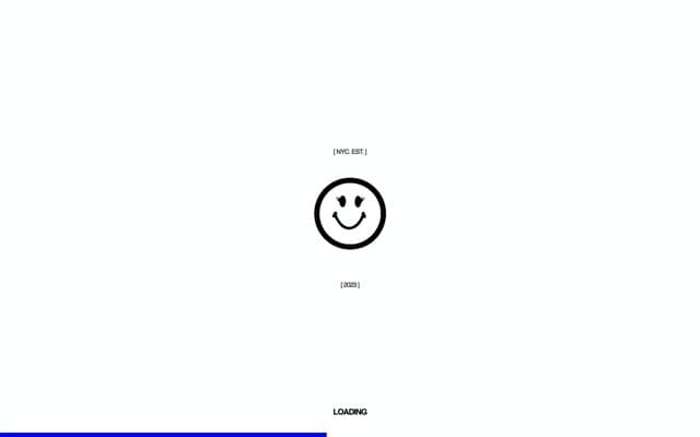 Winking smiley loader that turns into an app icon on a blue wipe on karocrafts.com