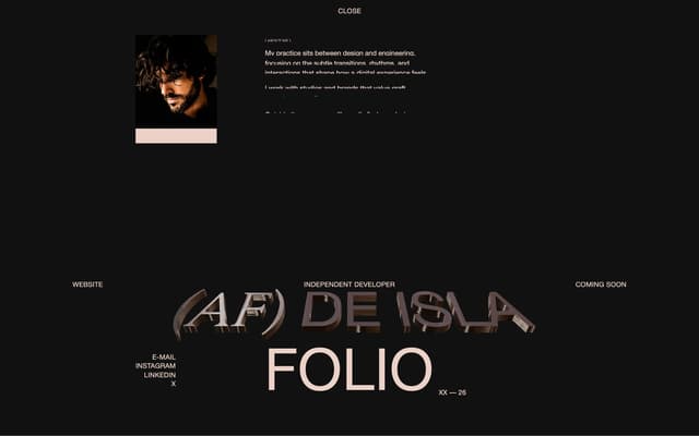 Bio Overlay with Glitch Type on alexfrisondeisla.com